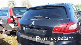 Peugeot 308 308 (L3/L8/LB/LH/LP), Hatchback 5-drs, 2013 / 2021 1.6 BlueHDi 120 picture 25