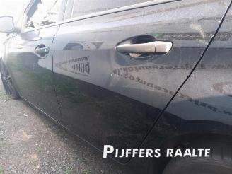 Peugeot 308 308 (L3/L8/LB/LH/LP), Hatchback 5-drs, 2013 / 2021 1.6 BlueHDi 120 picture 8