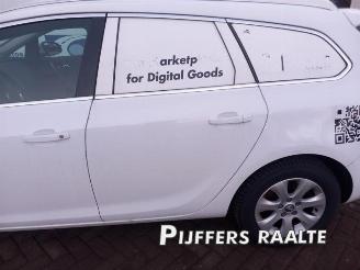 Opel Astra Astra J Sports Tourer (PD8/PE8/PF8), Combi, 2010 / 2015 1.6 CDTI 16V picture 17