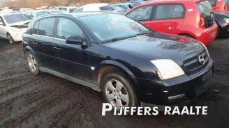 Opel Signum Signum (F48), Hatchback 5-drs, 2003 / 2008 2.2 direct 16V picture 2