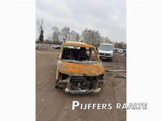 Salvage car Volkswagen Transporter Multivan T5 (7E/7HC/7HF/7HM), MPV, 2003 / 2015 2.5 TDi 2004/2