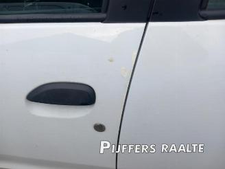 Dacia Logan  picture 9