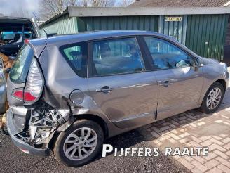 Démontage voiture Renault Scenic Scenic III (JZ), MPV, 2009 / 2016 1.2 16V TCe 130 2014/8