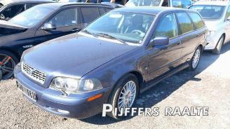 Volvo V-40 V40 (VW), Combi, 1995 / 2004 1.8 16V picture 2