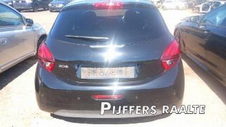 Peugeot 208 208 I (CA/CC/CK/CL), Hatchback, 2012 / 2019 1.2 12V e-THP PureTech 110 picture 5