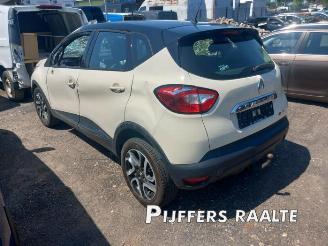 demontáž osobní automobily Renault Captur Captur I (2R), SUV, 2013 0.9 Energy TCE 12V 2013/11