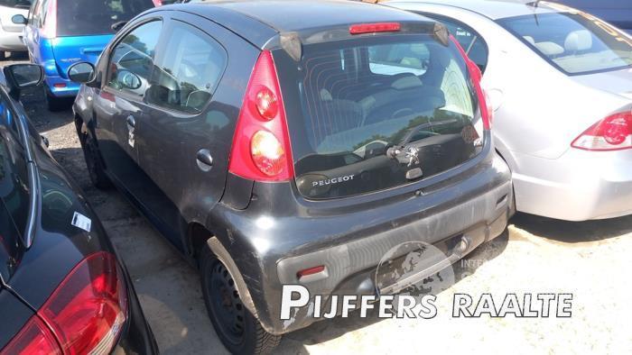 Peugeot 107 107, Hatchback, 2005 / 2014 1.0 12V