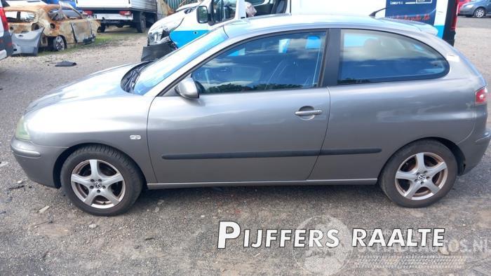 Seat Ibiza Ibiza III (6L1), Hatchback, 2002 / 2009 1.4 16V 100