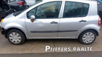 Salvage car Renault Modus Modus/Grand Modus (JP), MPV, 2004 / 2012 1.4 16V 2006/12