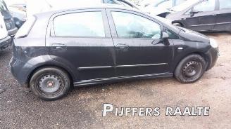 demontáž osobní automobily Fiat Punto Punto Evo (199), Hatchback, 2008 / 2012 1.3 JTD Multijet 85 16V Euro 5 2011/3