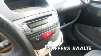 Toyota Aygo Aygo (B10), Hatchback, 2005 / 2014 1.0 12V VVT-i picture 11