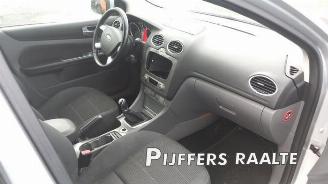 Ford Focus Focus 2 Wagon, Combi, 2004 / 2012 1.6 16V picture 13