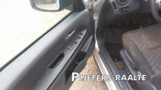 Suzuki SX4 SX4 (EY/GY), SUV, 2006 1.6 16V VVT Comfort,Exclusive Autom. picture 8