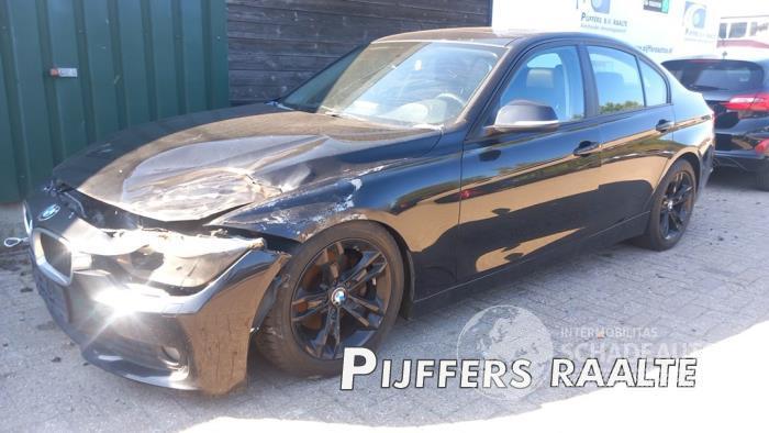 BMW 3-serie 3 serie (F30), Sedan, 2011 / 2018 328i xDrive 2.0 16V