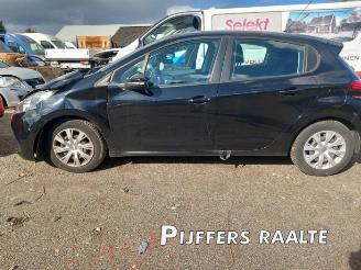 Autoverwertung Peugeot 208 208 I (CA/CC/CK/CL), Hatchback, 2012 / 2019 1.2 Vti 12V PureTech 82 2018/8