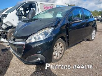 Peugeot 208 208 I (CA/CC/CK/CL), Hatchback, 2012 / 2019 1.2 Vti 12V PureTech 82 picture 2