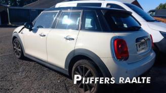 Mini Cooper Mini (F55), Hatchback 5-drs, 2013 1.5 12V Cooper picture 5