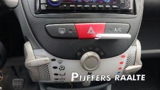 Toyota Aygo Aygo (B10), Hatchback, 2005 / 2014 1.0 12V VVT-i picture 17