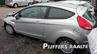 Ford Fiesta Fiesta 6 (JA8), Hatchback, 2008 / 2018 1.6 TDCi 16V ECOnetic picture 2