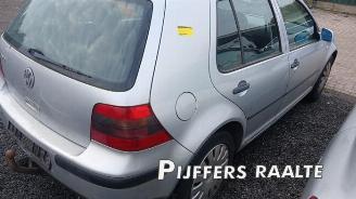 Volkswagen Golf Golf IV (1J1), Hatchback, 1997 / 2005 1.4 16V picture 8