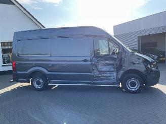 Volkswagen Crafter 30 2.0 TDI L3H2 Economy Business N.A.P NL AUTO PRACHTIG!!! picture 2