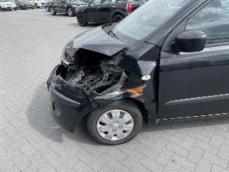 Hyundai I-10 1.1 Pure airco picture 4