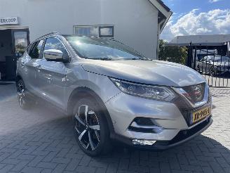 Vaurioauto  passenger cars Nissan Qashqai 1.2 Tekna + N.A.P NL AUTO PRACHTIG!!! 2019/3