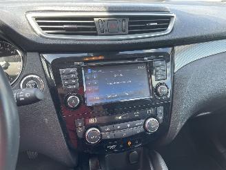 Nissan Qashqai 1.2 Tekna + N.A.P NL AUTO PRACHTIG!!! picture 11