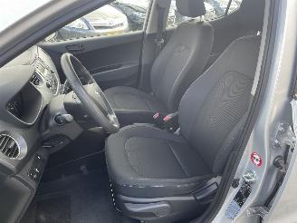 Hyundai I-10 1.0i Comfort N.A.P NL PRACHTIG!!! picture 6