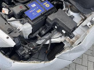 Hyundai I-10 1.0i Comfort N.A.P NL PRACHTIG!!! picture 14