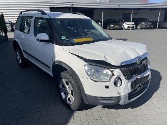 Skoda Yeti 1.2 TSI Ambition N.A.P NL AUTO picture 5