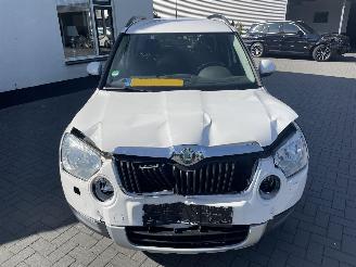 Skoda Yeti 1.2 TSI Ambition N.A.P NL AUTO picture 6