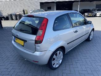 Ford Fiesta 1.3 Futura N.A.P picture 2