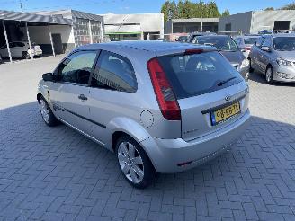 Ford Fiesta 1.3 Futura N.A.P picture 3