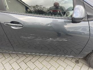 Mazda 2 1.3 TS Plus N.A.P NL AUTO PRACHTIG!!! picture 18