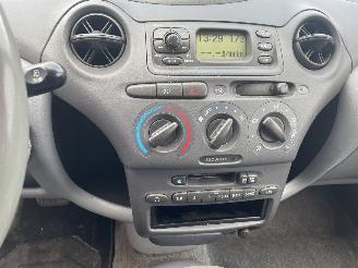 Toyota Yaris 1.3-16V VVT-i Sol AUTOMAAT N.A.P picture 9