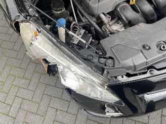 Toyota Verso 1.8 VVT-i Luna 7p. N.A.P NL AUTO PRACHTIG!!! picture 20