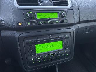 Skoda Fabia Combi 1.4-16V Tour N.A.P NL AUTO PRACHTIG!!! picture 10