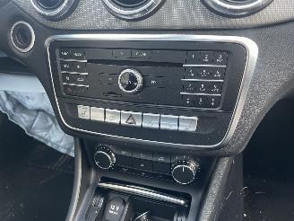 Mercedes Cla-klasse 180 Business Solution Plus Upgrade Edition N.A.P NL AUTO AUTOMAAT PRACHTIG!!! picture 11