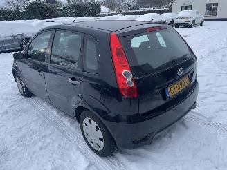 Ford Fiesta 1.4-16V Ambiente AUTOMAAT picture 4