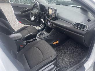 Hyundai I-30 1.0 T-GDI First Edition N.A.P NL AUTO PRACHTIG!!! picture 7