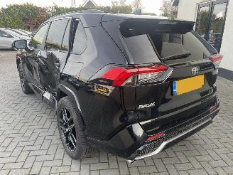 Toyota Rav-4 2.5 Hybrid AWD GR SPORT dealer onderhouden auto prachtig!!! picture 3