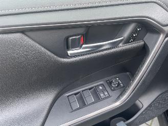 Toyota Rav-4 2.5 Hybrid AWD GR SPORT dealer onderhouden auto prachtig!!! picture 16