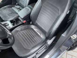 Volkswagen Passat Variant 1.4 TSI Highline Executive Edition BlueMotion N.A.P PRACHTIG!!! picture 11