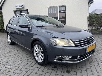 uszkodzony samochody osobowe Volkswagen Passat Variant 1.4 TSI Highline Executive Edition BlueMotion N.A.P PRACHTIG!!! 2014/9