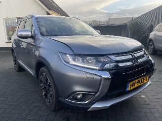 uszkodzony samochody osobowe Mitsubishi Outlander 2.0 Instyle AUTOMAAT 7.P N.A.P NL AUTO PRACHTIG!!! 2016/1