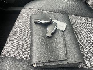 Mercedes C-klasse C-klasse 180 Ambition Avantgarde N.A.P NL AUTO picture 15