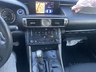 Lexus IS 300h Edition picture 14