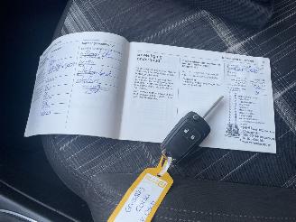 Opel Corsa-E 1.0 Turbo Edition N.A.P NL AUTO PRACHTIG!!! picture 17