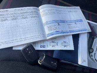 Peugeot 108 1.0 e-VTi Première N.A.P NL AUTO picture 18